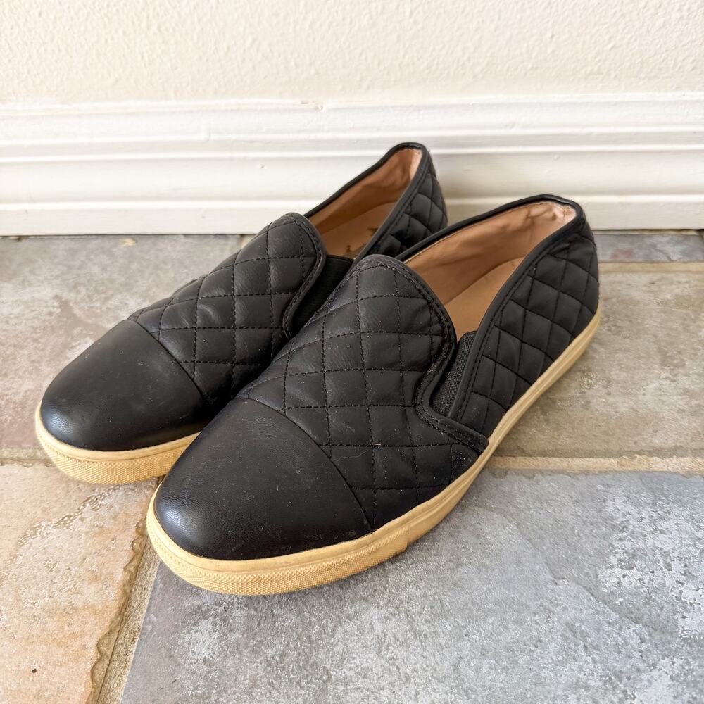 Steve Madden Zaander Quilted Slip On Sneakers Black Faux Leather 8.5M
